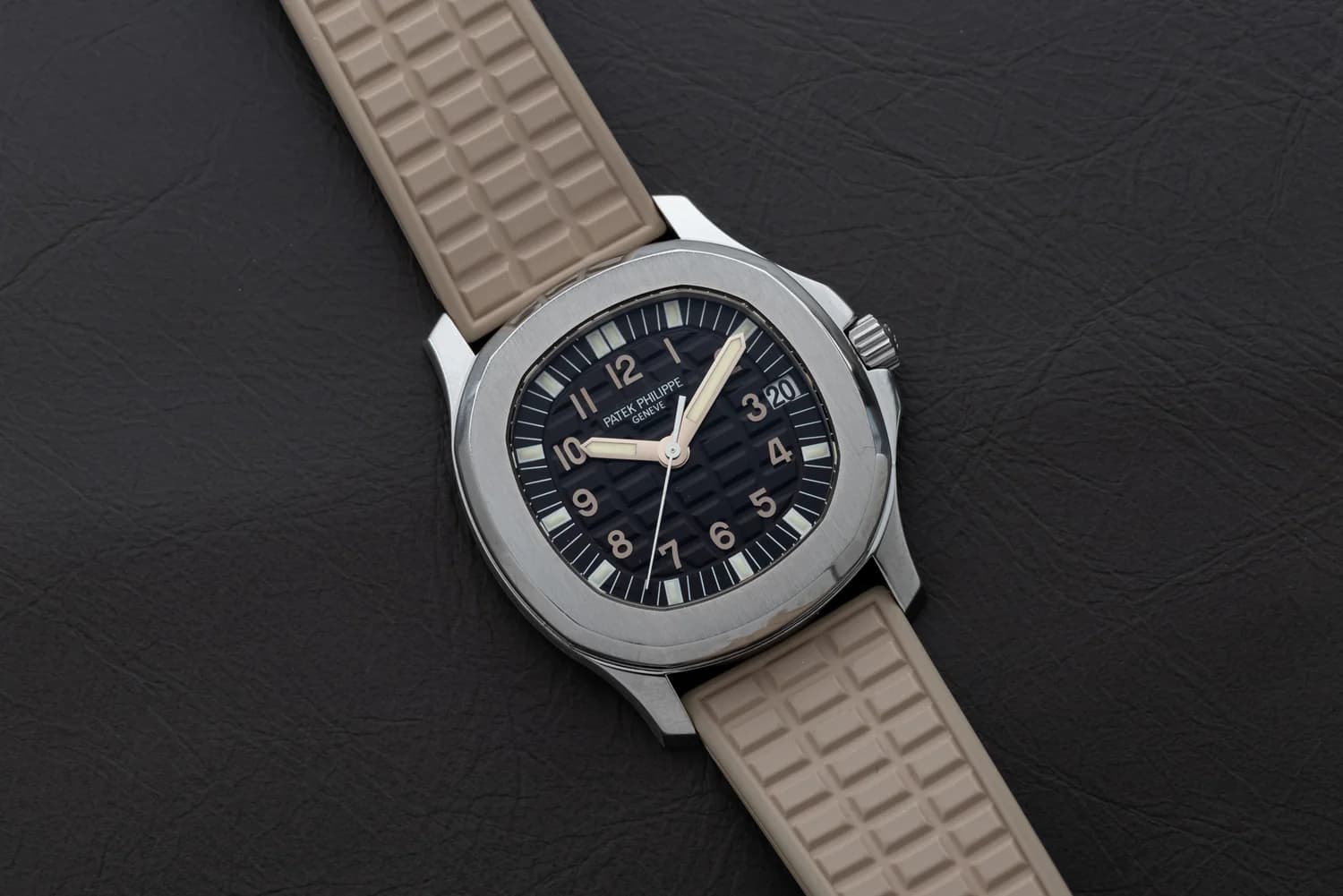 Patek Philippe Rubber Straps: Luxury Redefined for Your Watch