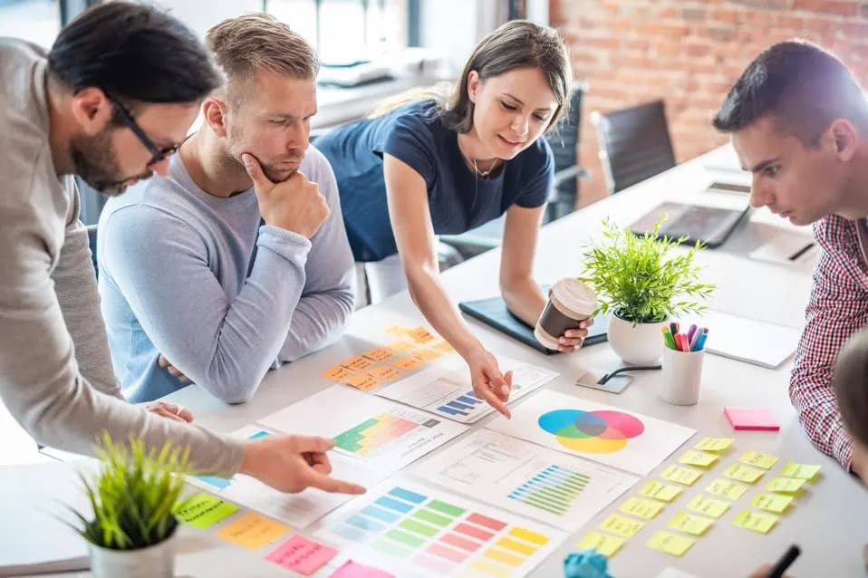 Why Every SaaS Platform Needs a Competitive Intelligence Consultancy