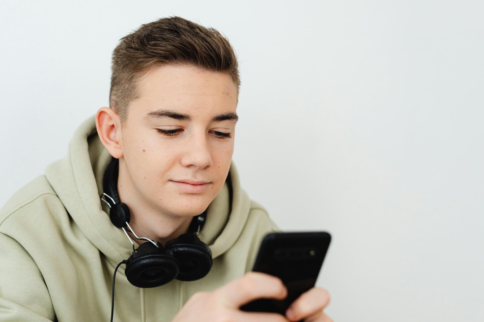Paris mp3 download – Latest Song Available on Fakaza Music