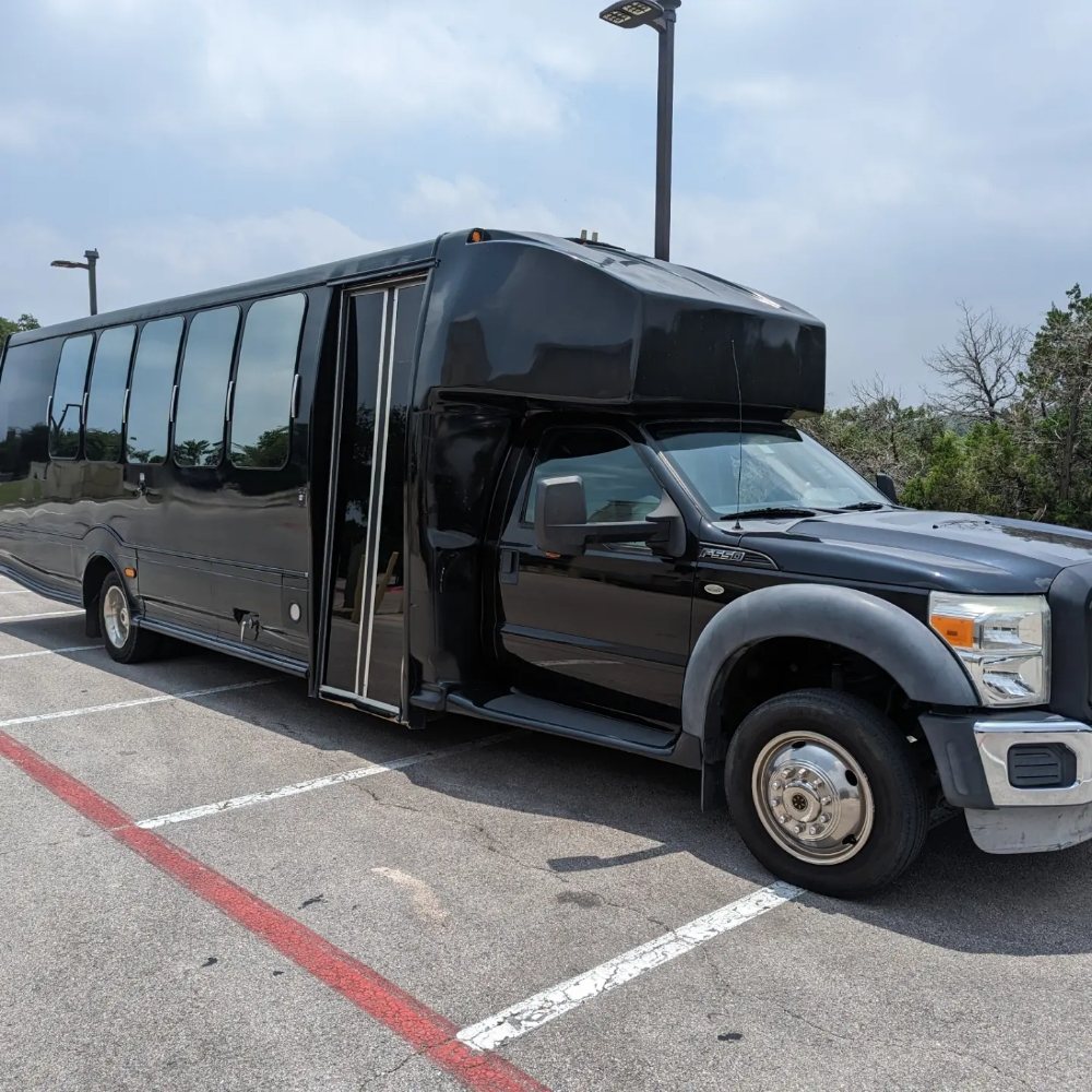 Austin TX to Fredericksburg TX Comfortable and Reliable Ride Service