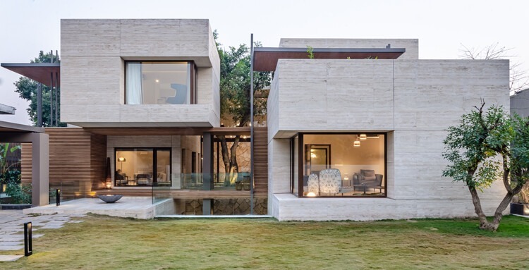 Houses for Sale: Let Our Experts Help You Make the Right Move