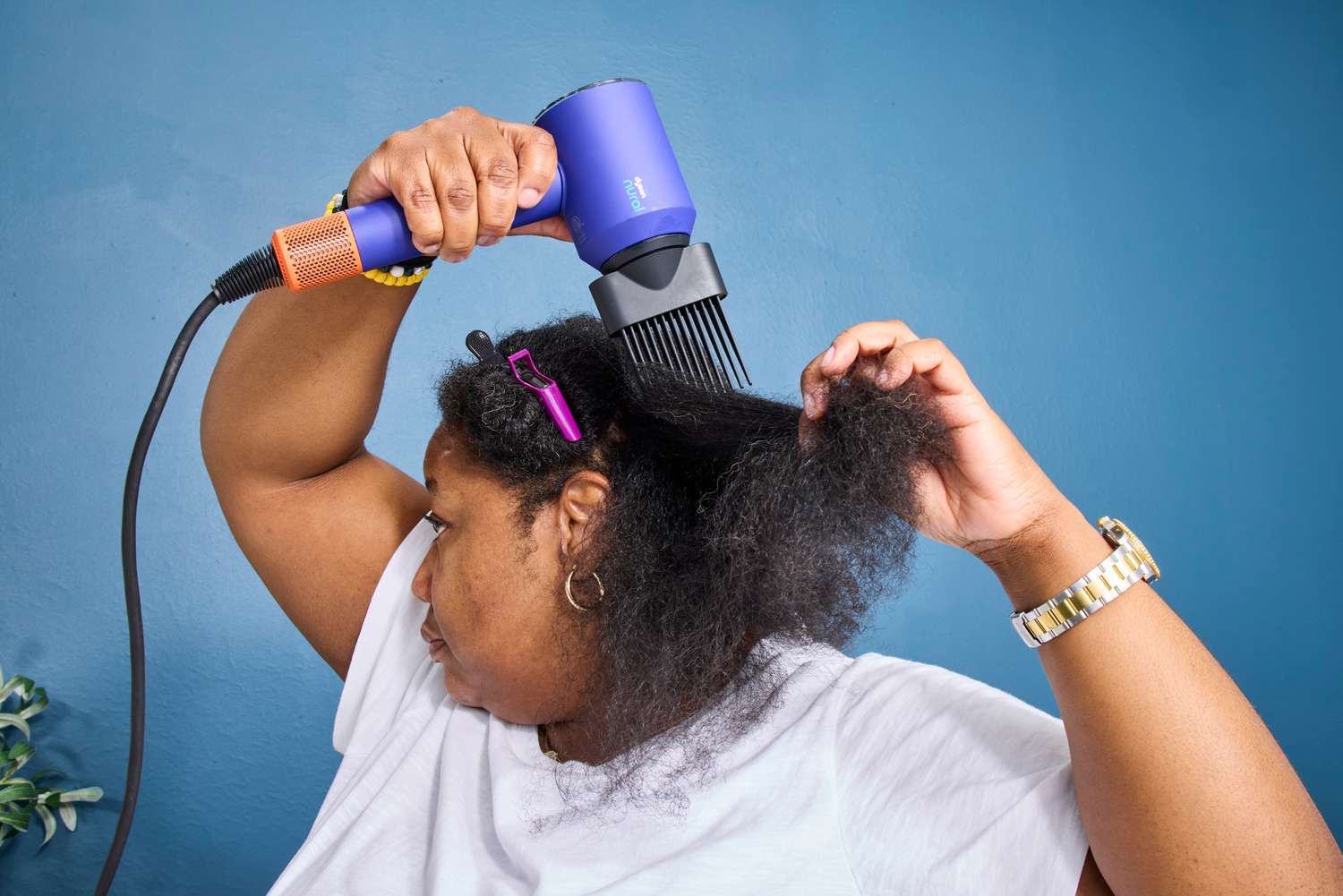 Hair Dryer Ionic Benefits for Shiny, Frizz-Free Hair