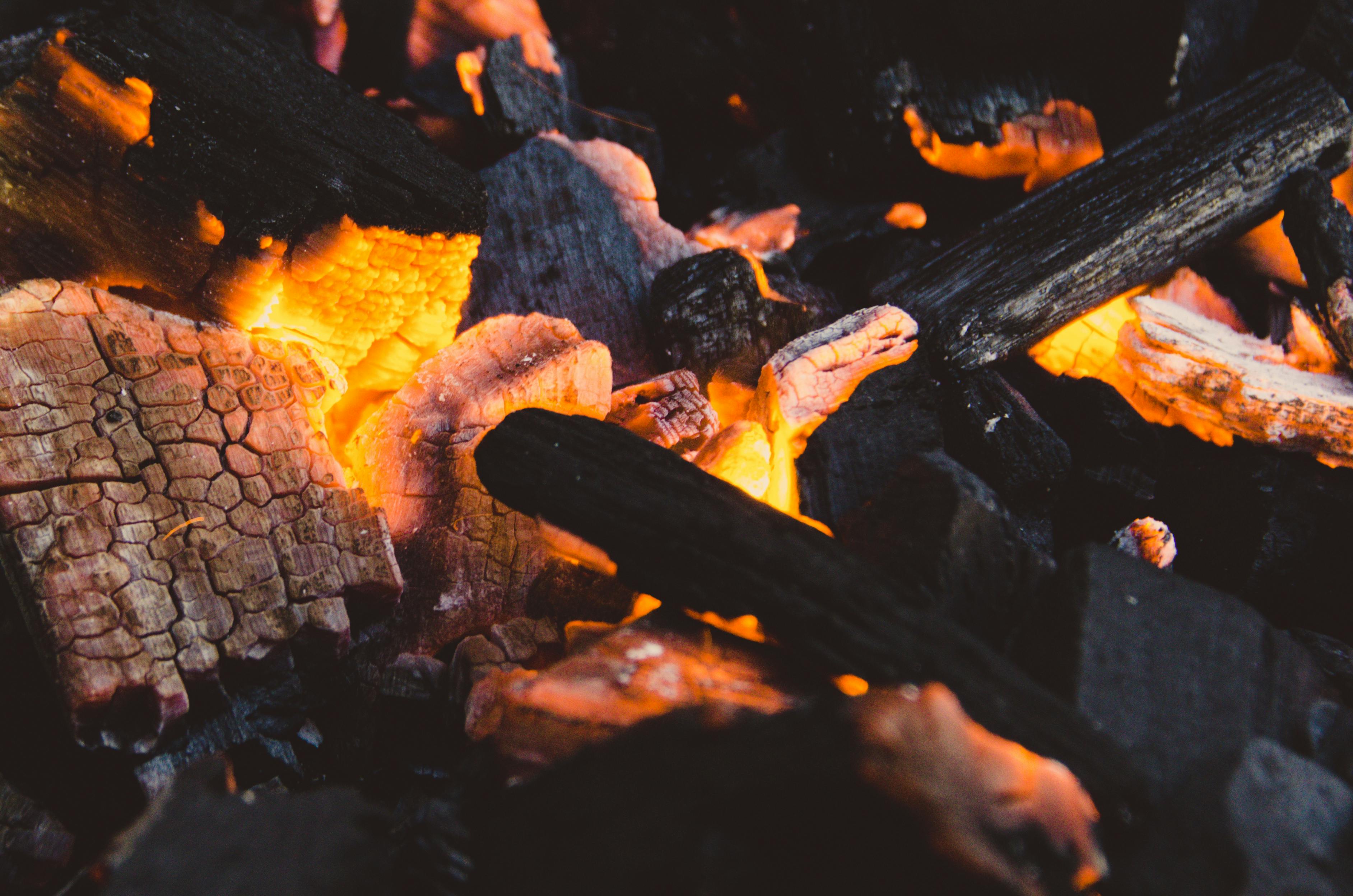 Long-Lasting Charcoal for Reliable Heating Solutions