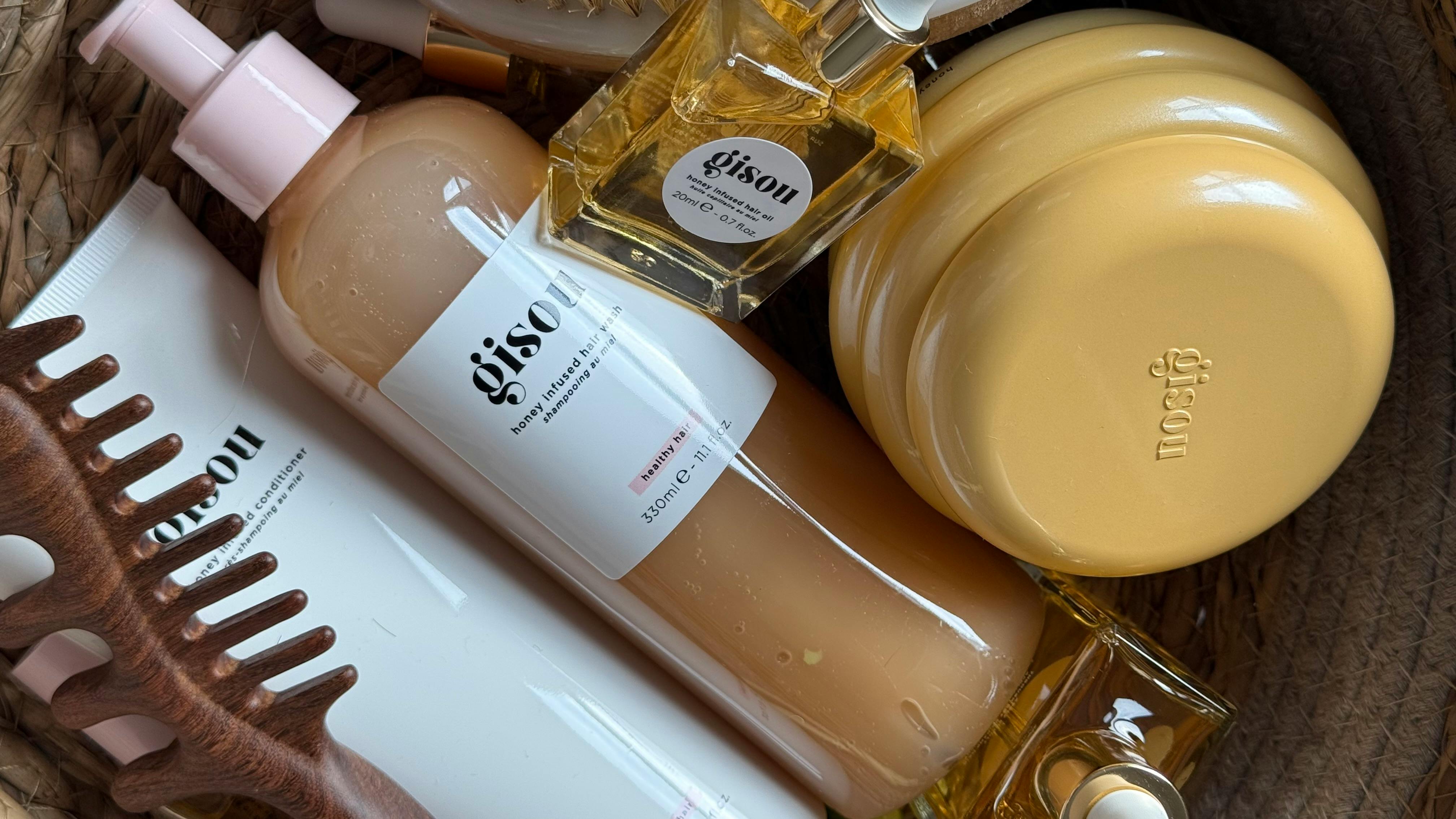 Make Up Hourglass Techniques for Professional Results