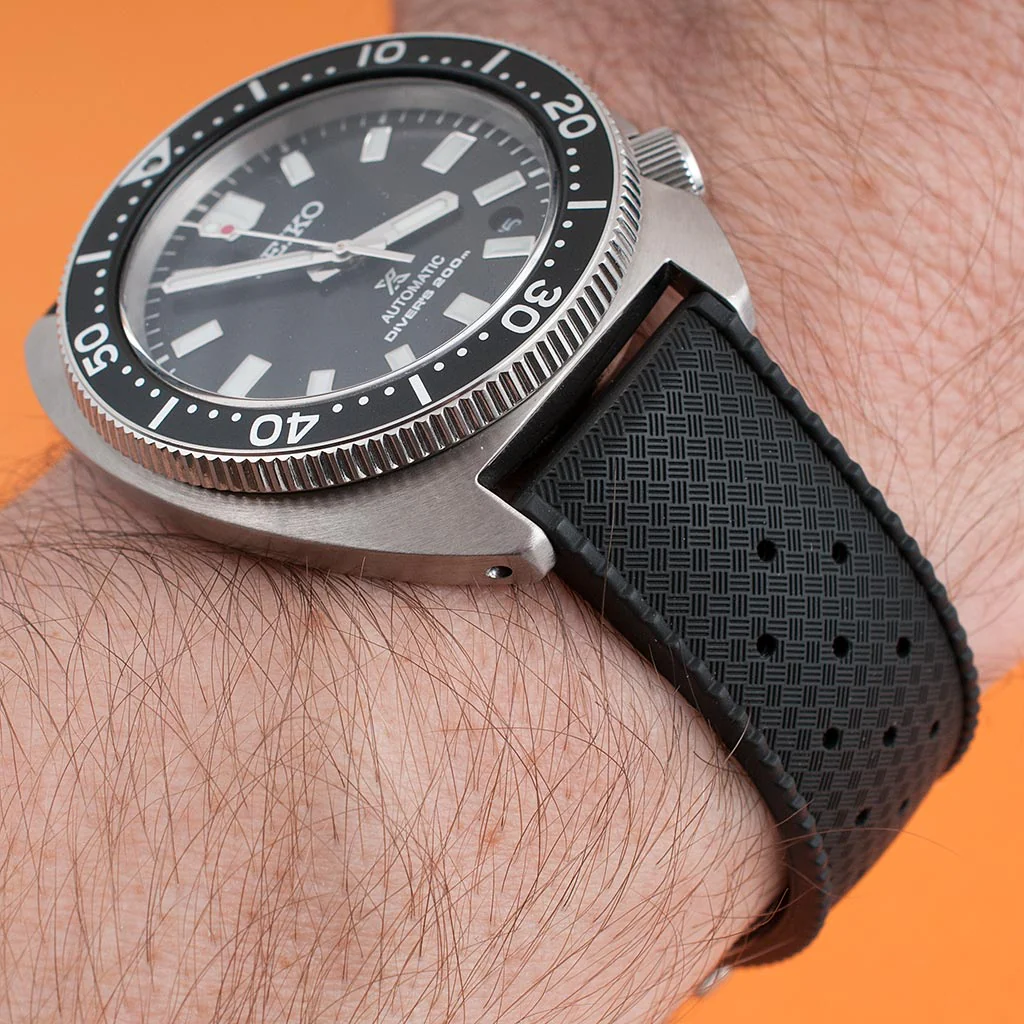 Enhance Your Rolex with an Exclusive Rubber Strap