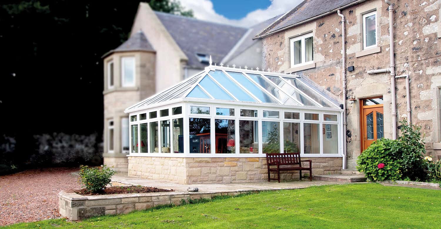 Terrassenueberdachung Alu: Schutz, Stil und Funktionalitaet vereint