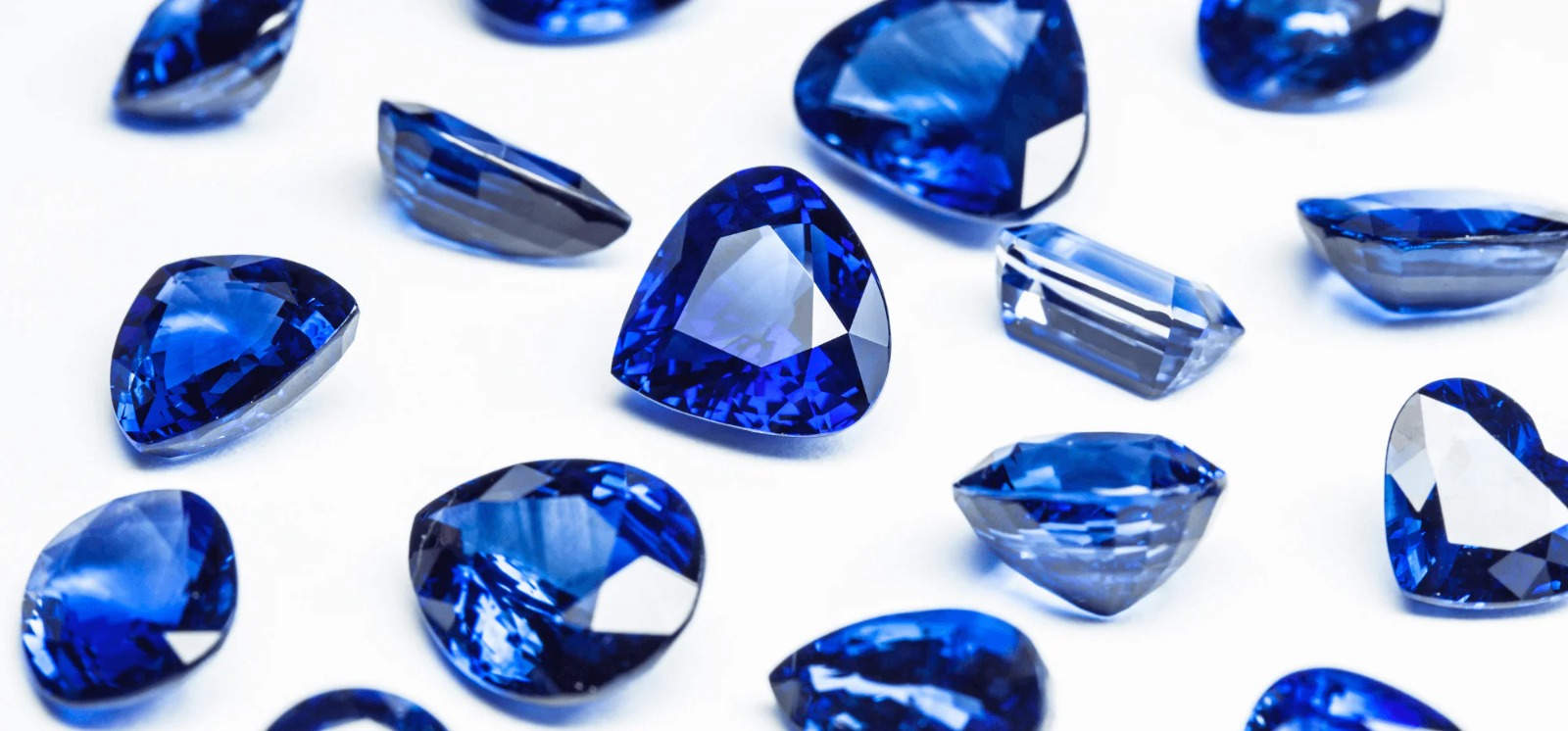 Blue Sapphire for Engagement – Perfect Picks at Nash Gems