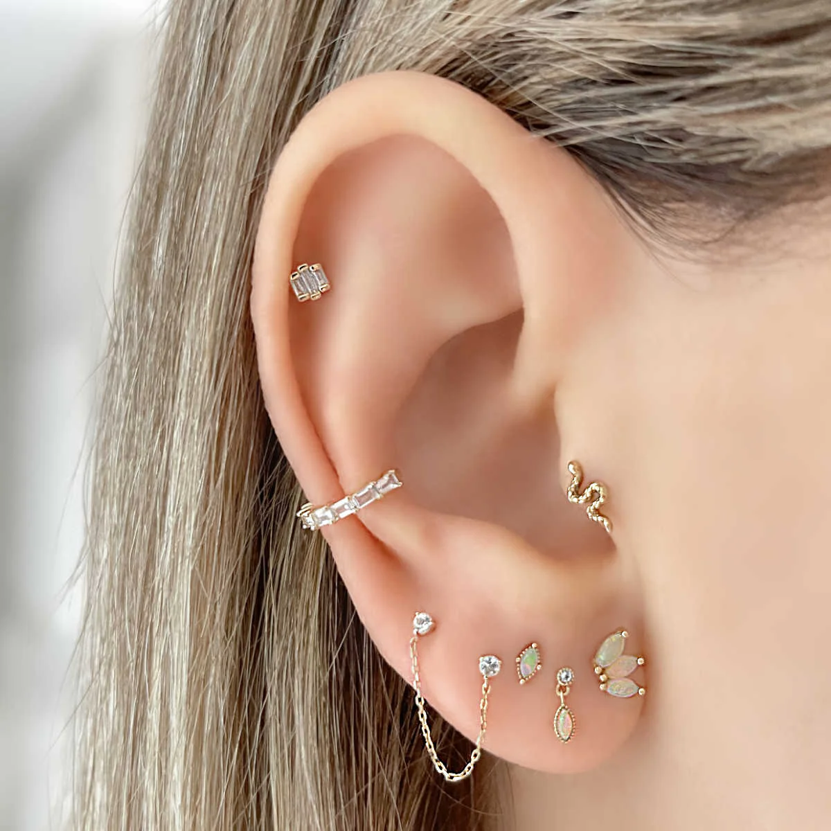 Stylish Gold cartilage earrings with Trusted Online Jewellery Store UK