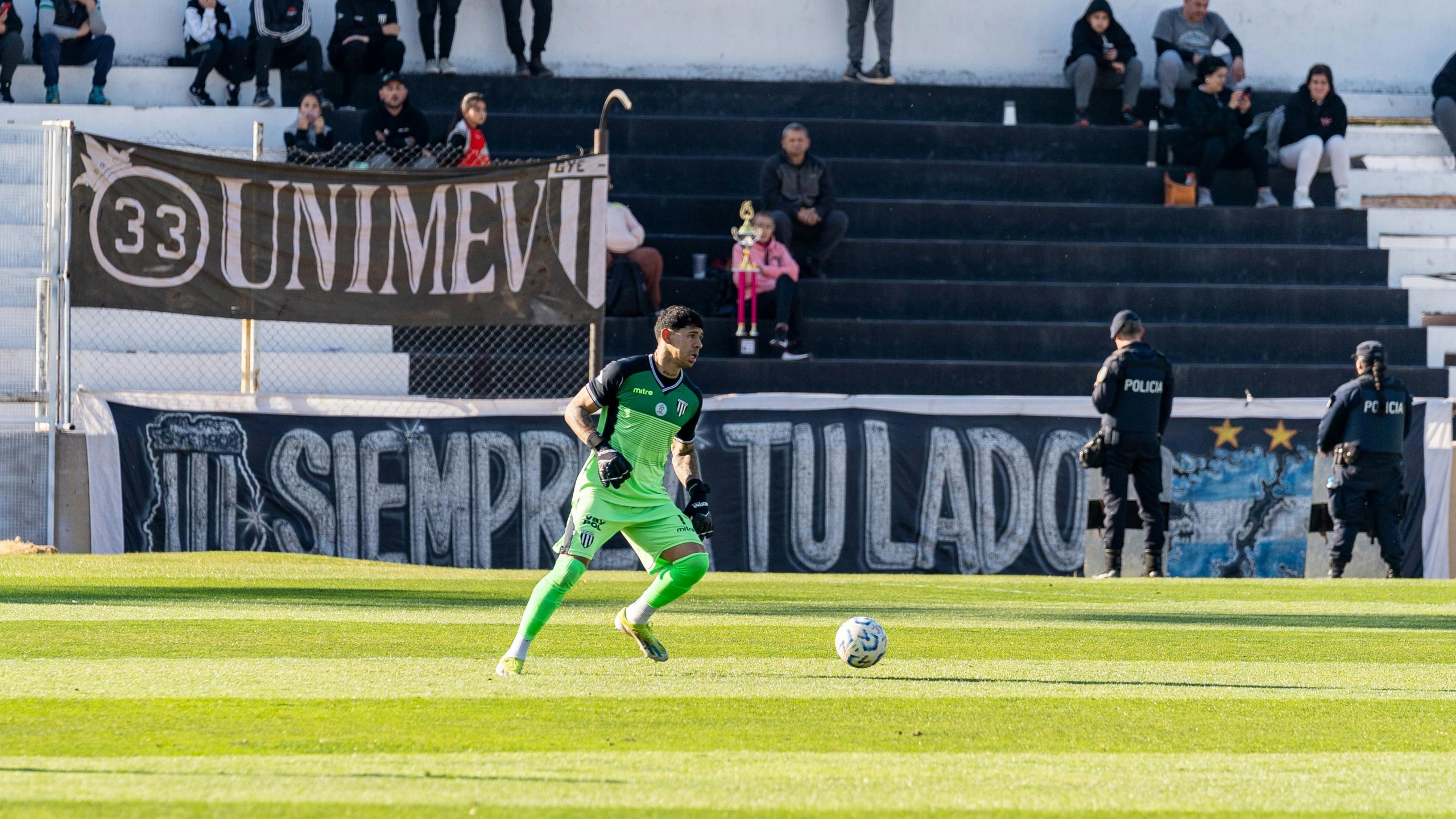 ผลบอลสด: อัปเดตผลการแข่งขันสดทุกลีกทั่วโลก