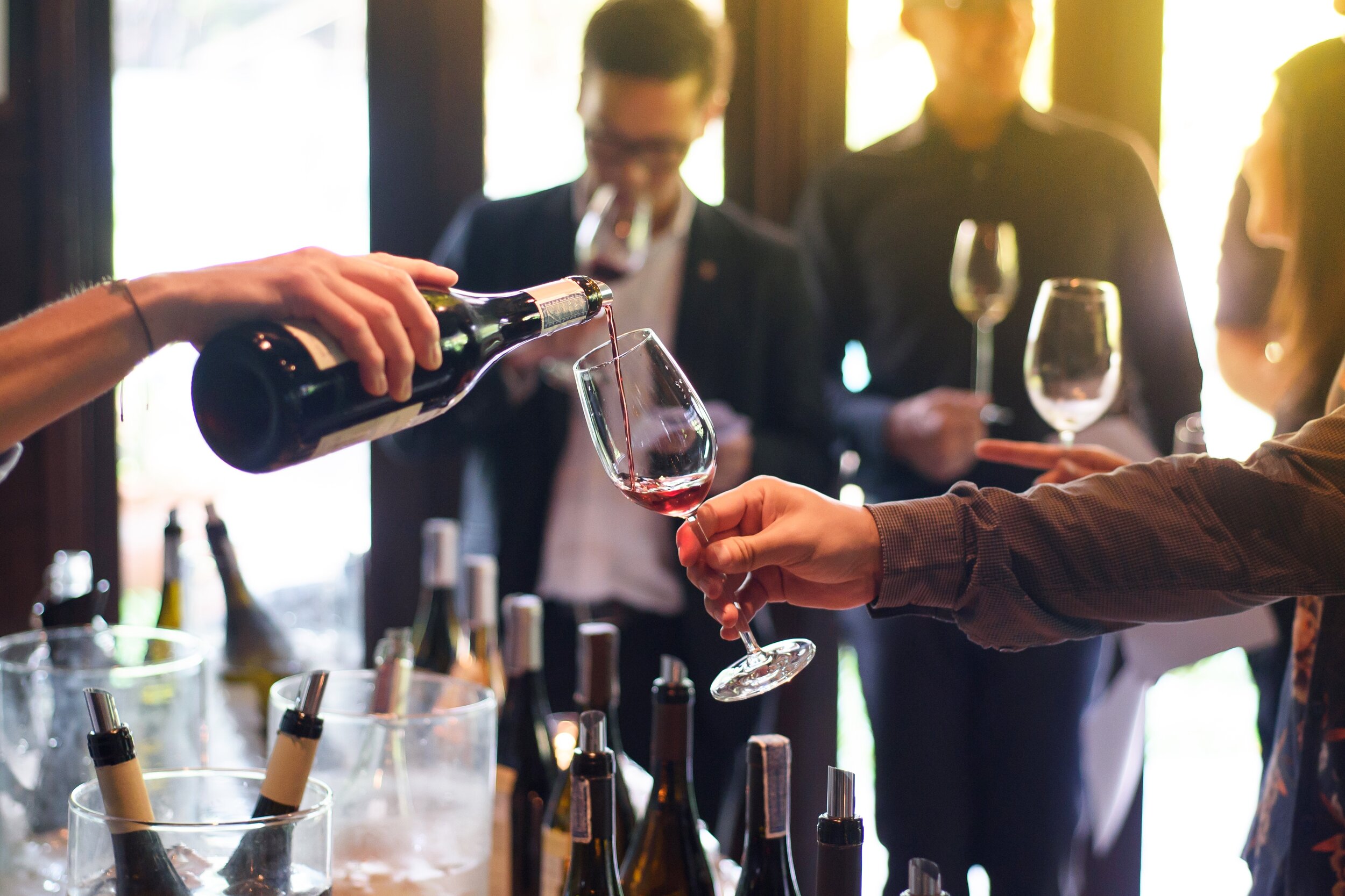 Elevate Your Trip with a Luxury Winery Tour Limousine